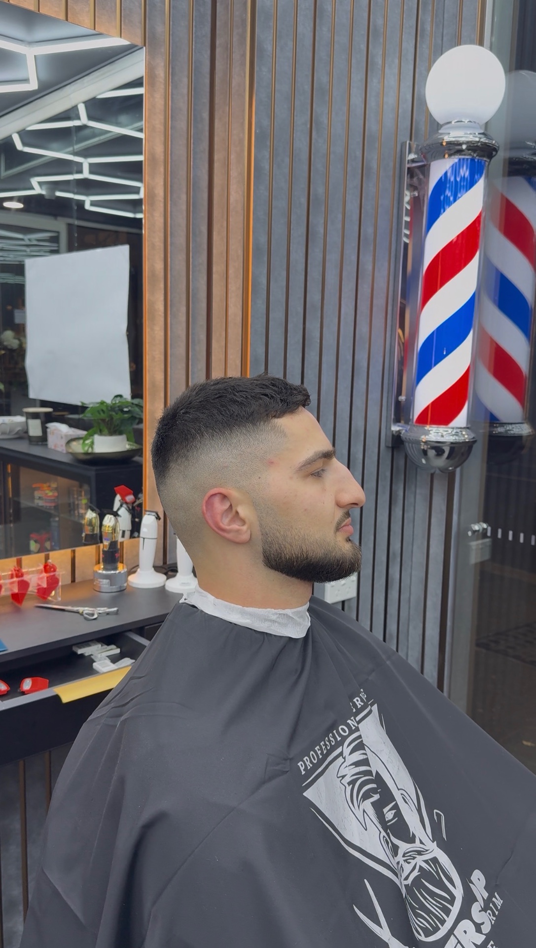 Barbers Republic Co. interior
